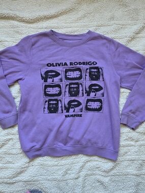 Olivia Rodrigo "Vampire" Purple Graphic Crewneck Sweatshirt - Size XL